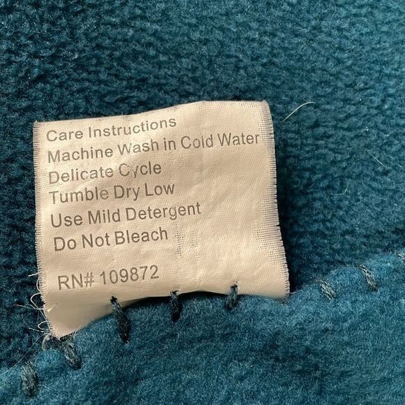 DR LEONARDS Ladies Vintage Fleece Pocket Shawl Fringed Wrap Turquoise 76”W 26”L - Picture 5 of 7